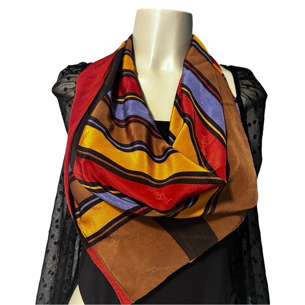 Ysl scarf - Picture 5 of 7